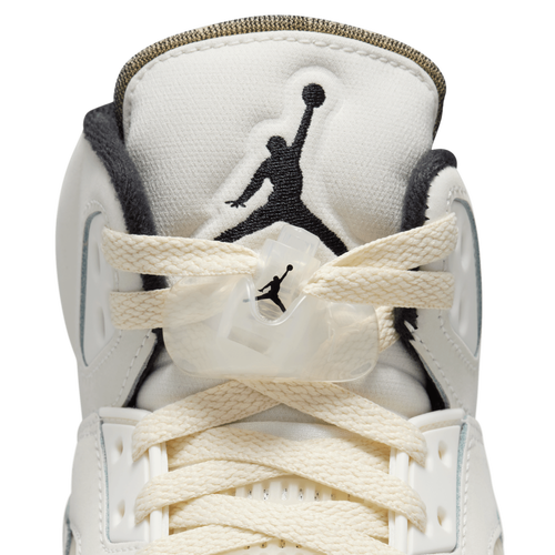 Jordan retro 5 footlocker best sale