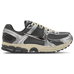 Men's - Nike Zoom Vomero 5  - Iron Grey/Coconut Milk/Metallic Silver
