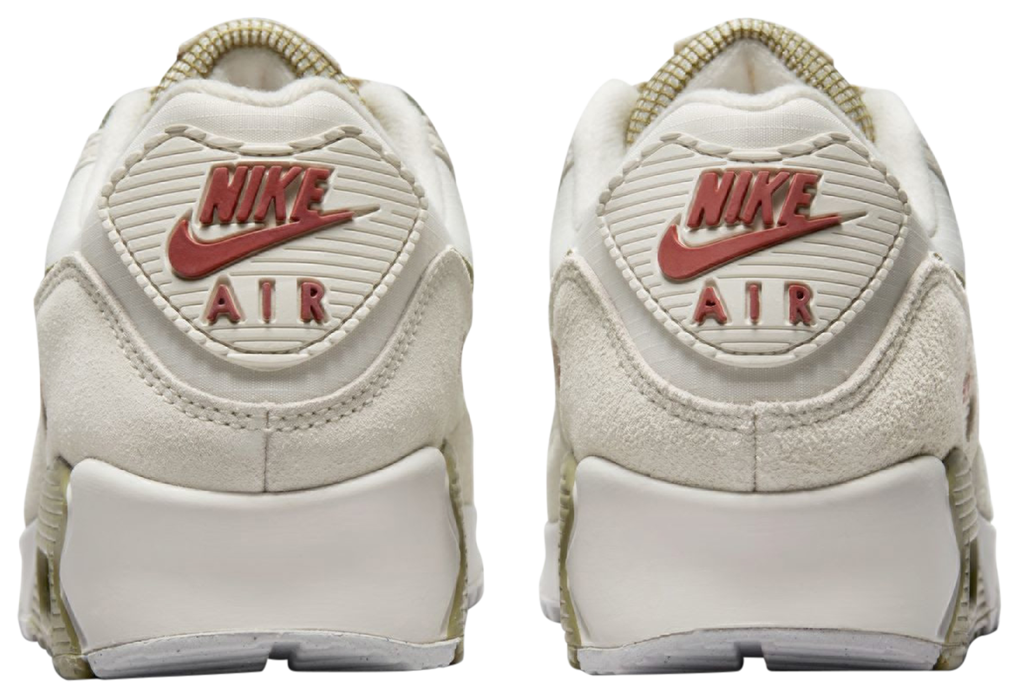 Difference between air max 90 hotsell and air max 90 essential