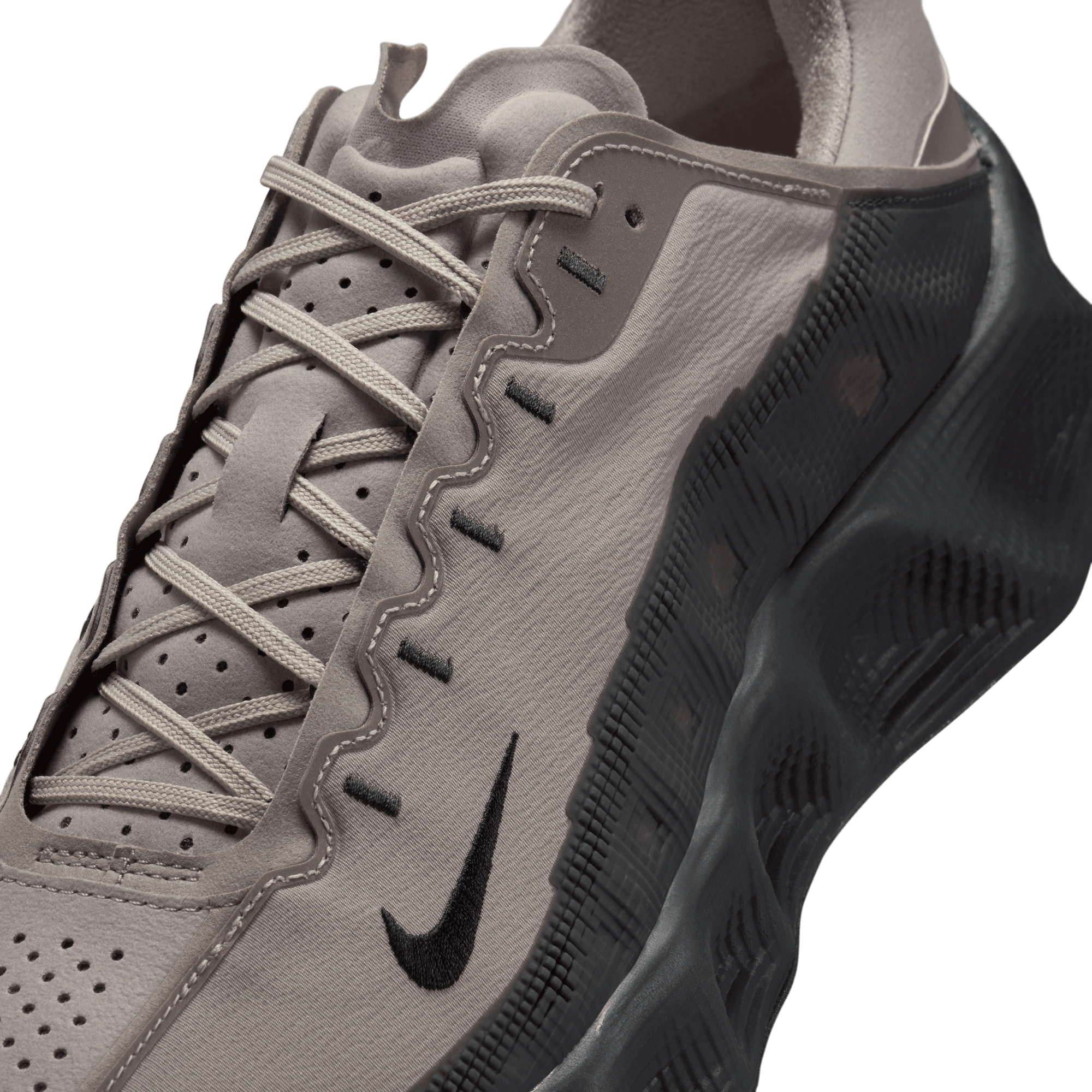 Nike Ava Rover Reflectivity