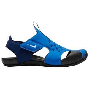 Preschool boy hotsell nike sandals