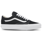 Black/White