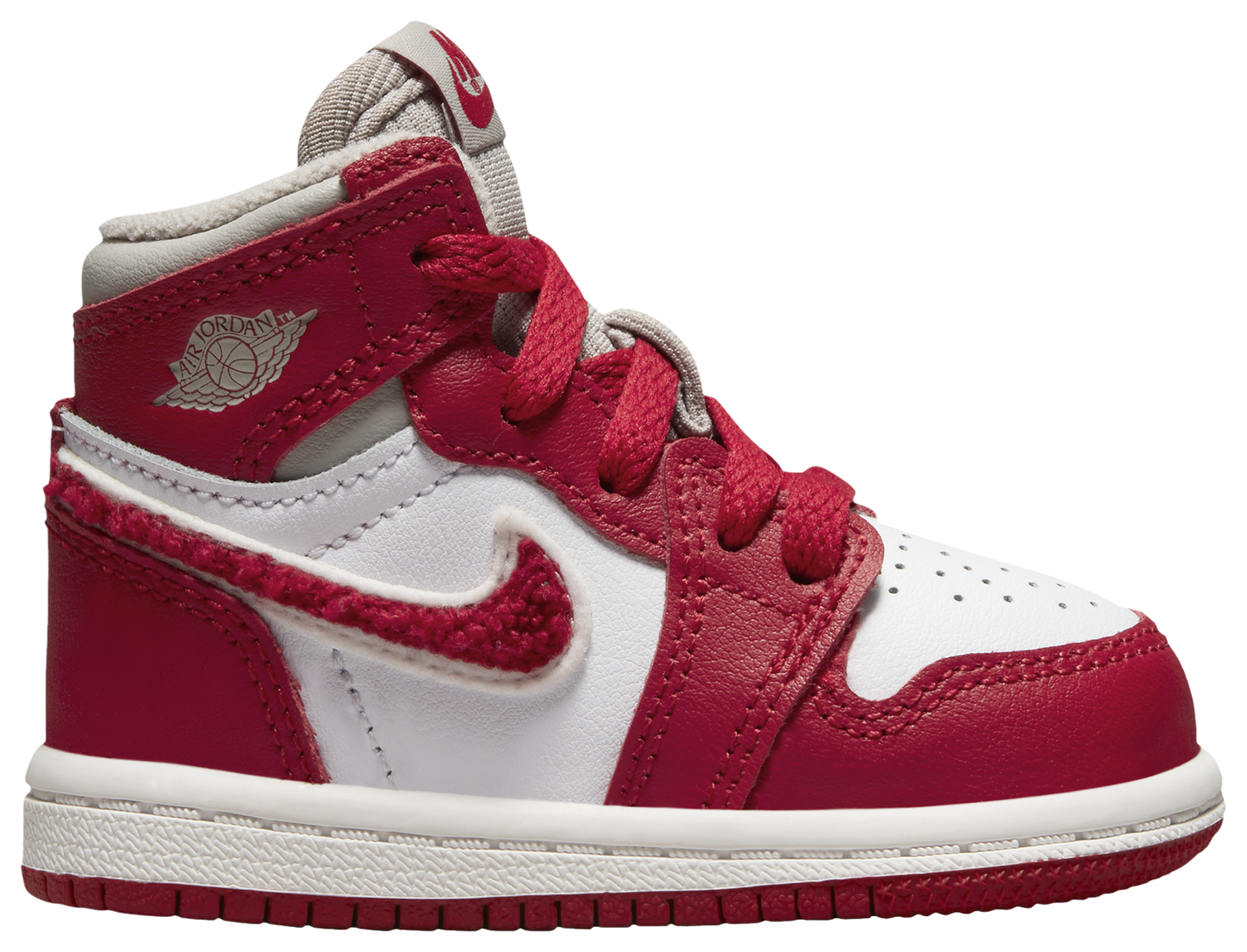 footlocker fire red 4