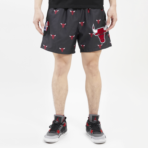 

Pro Standard Mens Pro Standard Bulls Mini Logo Woven Shorts - Mens Black/Black Size XL