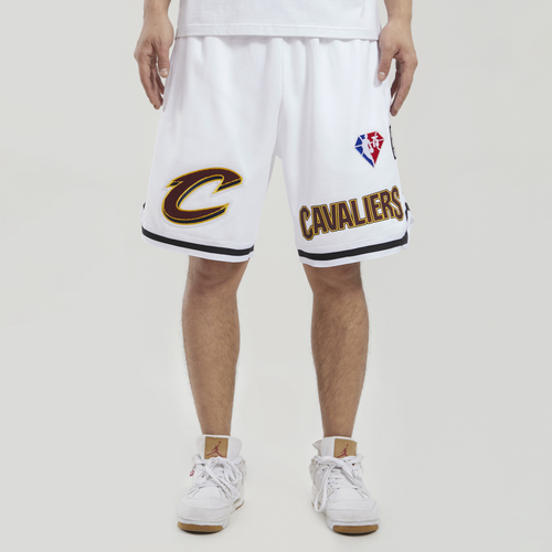 

Pro Standard Mens Pro Standard Cavaliers Team Logo Pro Shorts - Mens White/White Size XL