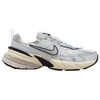 Foot locker nike mens on sale shoes