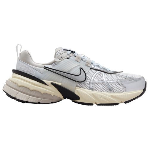 Foot locker nike silver on sale