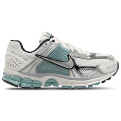 Women's - Nike Zoom Vomero 5 News  - Metallic Silver/Wolf Grey/Summit White