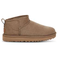 Lady foot locker uggs hotsell