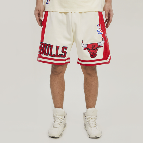 

Pro Standard Mens Pro Standard Bulls Champ 2.0 Shorts - Mens Tan/Red Size S