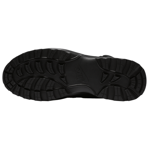 Nike manoa footlocker hotsell