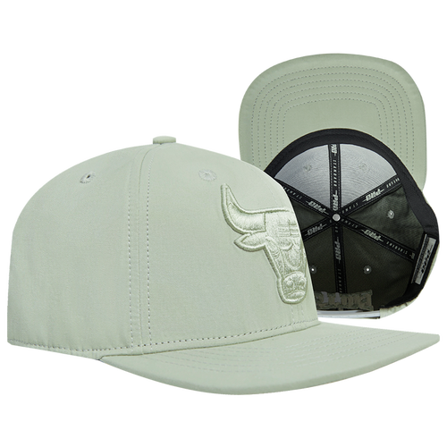 Shop Pro Standard Mens Chicago Bulls  Bulls Wool Logo Snapback Hat In Khaki/khaki