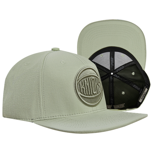Shop Pro Standard Mens New York Knicks  Knicks Wool Logo Snapback Hat In Khaki/khaki