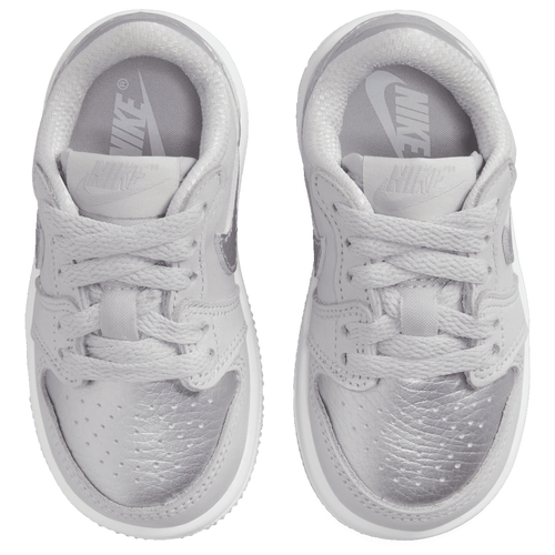 Jordan AJ1 Retro Low OG | Foot Locker Canada Jordan AJ1 Retro Low OG | Foot Locker Canada