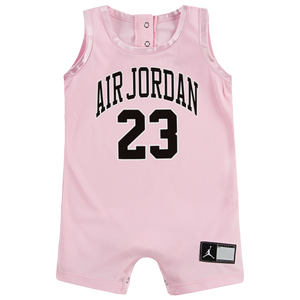 Jordan Baby Romper and Booties Set. Nike LU