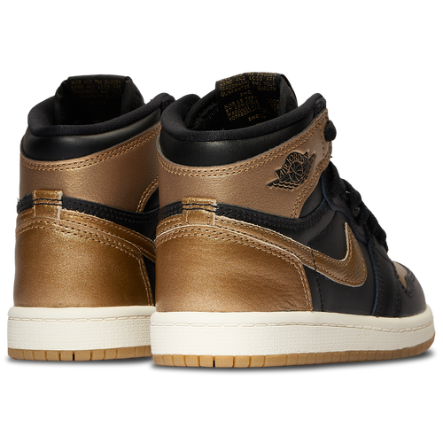Jordan Retro 1 OG à tige haute Image 3 de 5. Appuyez pour ouvrir la galerie de photos.
