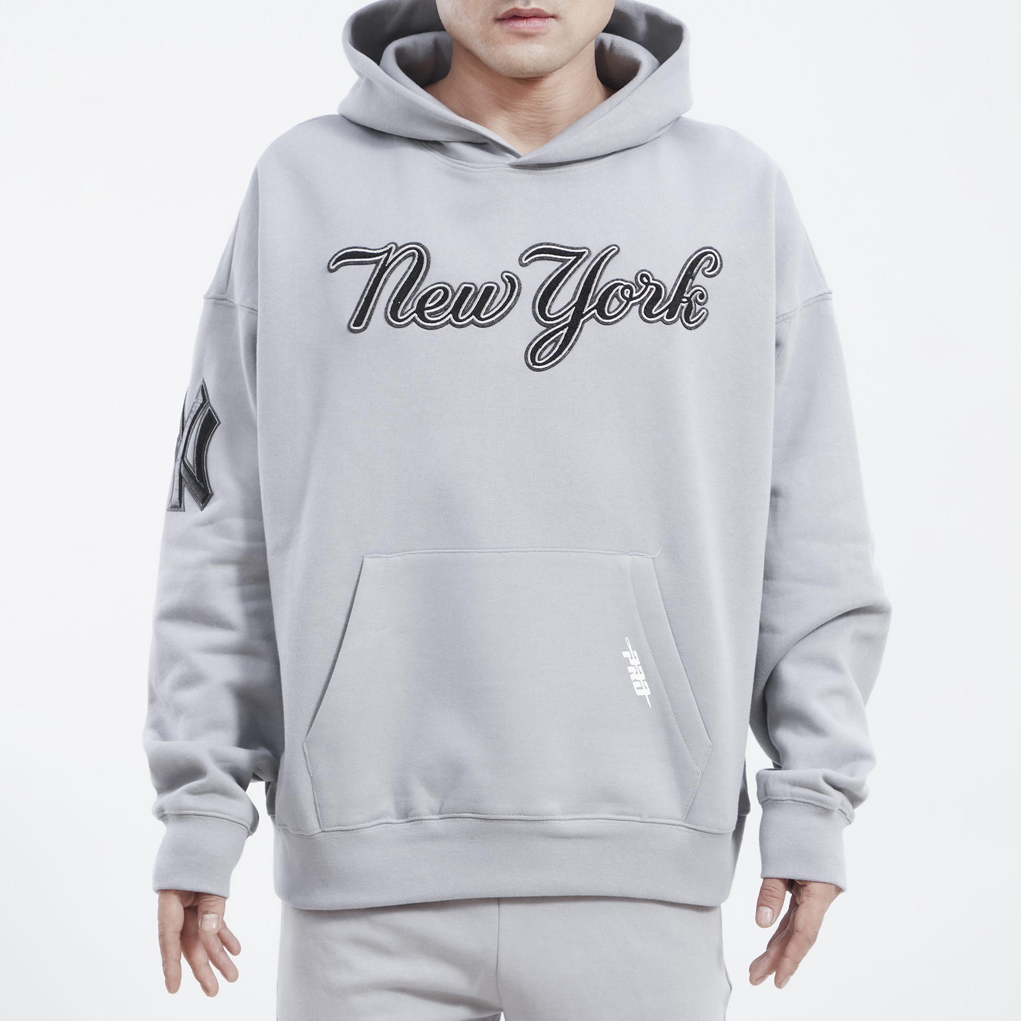 Pro Standard Yankees Drop Shoulder Fleece PO Hoodie Men's