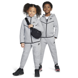 Nike NKN Tech Fleece Set