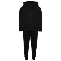 Nike tech fleece tracksuit footlocker hot sale