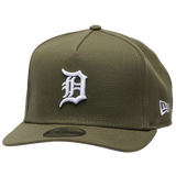 New Olive/White