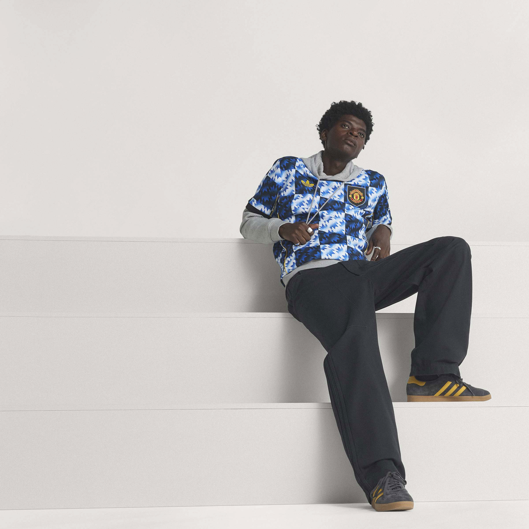 adidas Manchester United LF Jersey