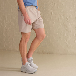 Men's - CSG 7" Everyday Woven Shorts  - Cement