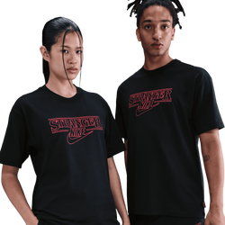 Men's - Nike NSW Stranger Things 5 T-Shirt  - Black/Red
