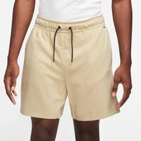 Nike shorts men on sale footlocker