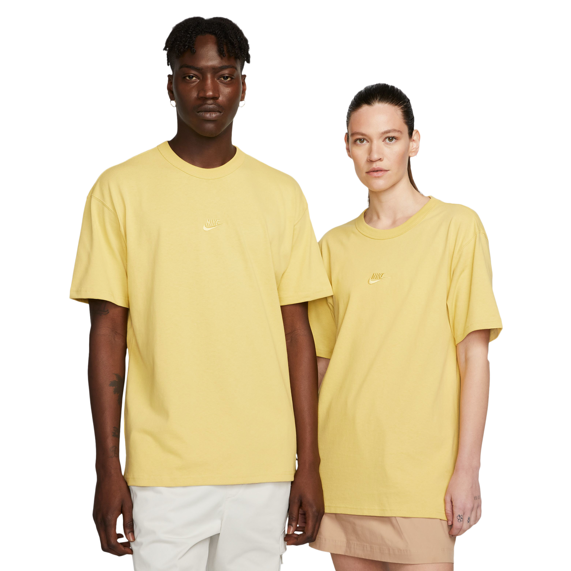Nike NSW Premium Essentials SUST T-Shirt - Men's | Foot Locker Canada