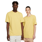 Saturn Gold/Yellow