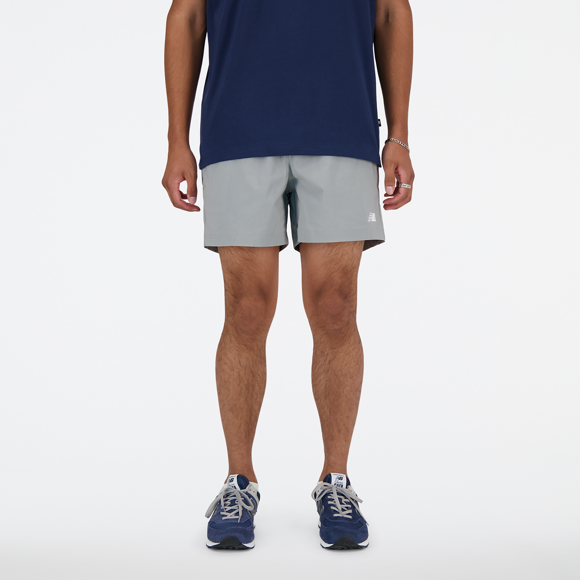 【New Balance】 UNI FROZEN RUNNING PICTOGRAPHY SHORT /追跡付 New Balance - Athletics Heat Grid Half Zip - Women's – Le