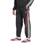 Black/White/Red