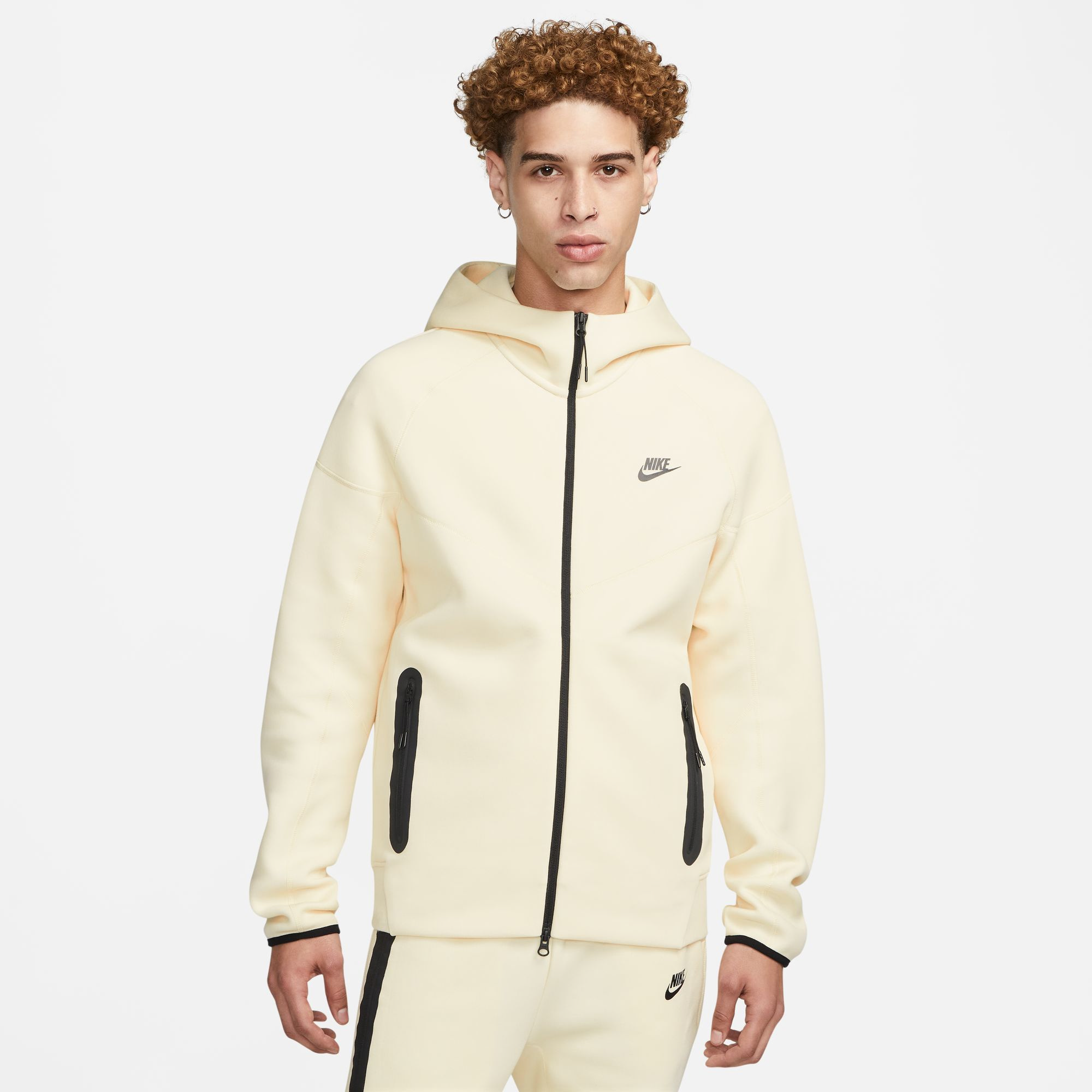 footlocker nike tech hoodie