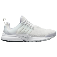 Air presto triple white hotsell on feet