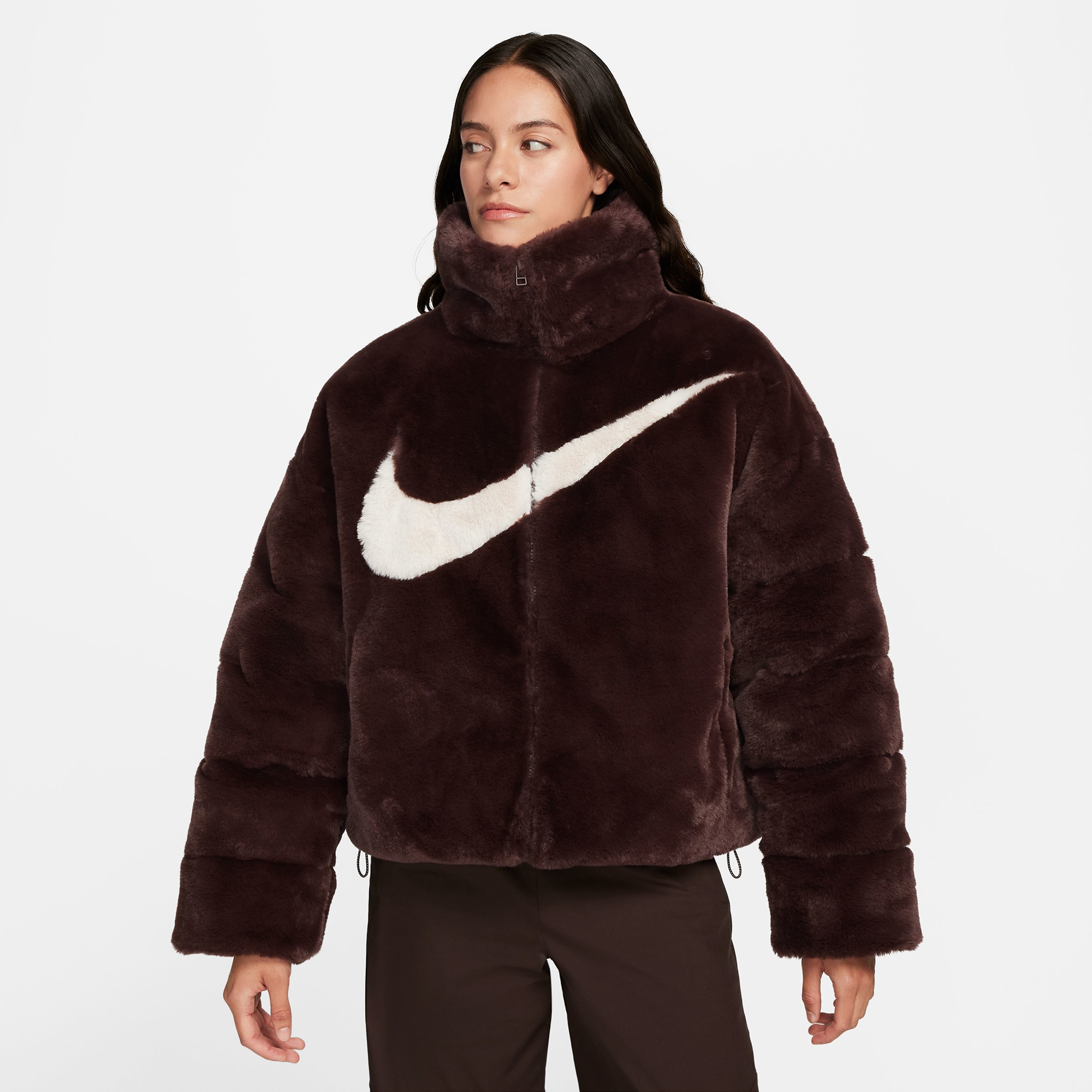 Nike swoosh best sale packable jacket