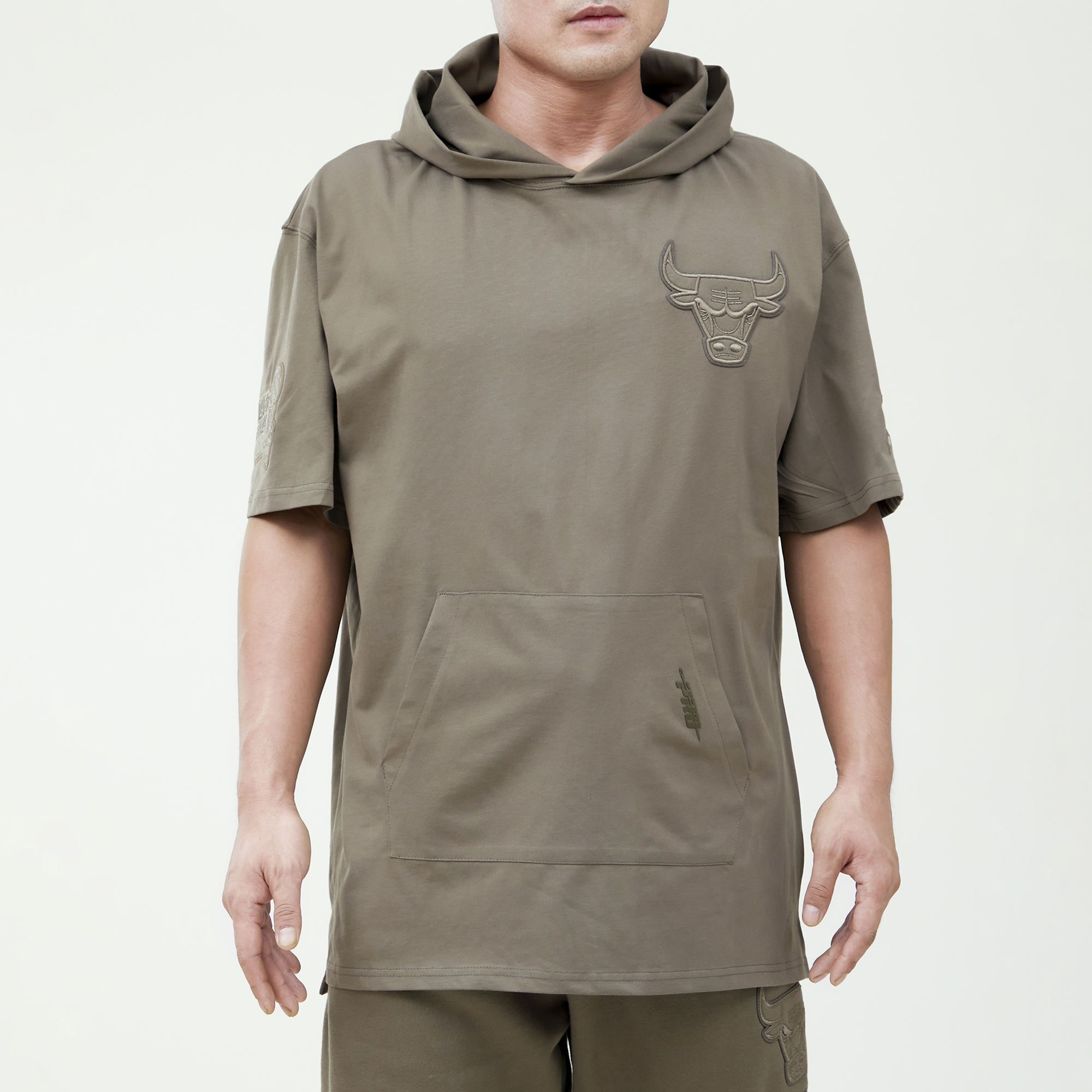 Pro Standard Bulls Neutral CJ Short Sleeve Pullover Hoodie Men's