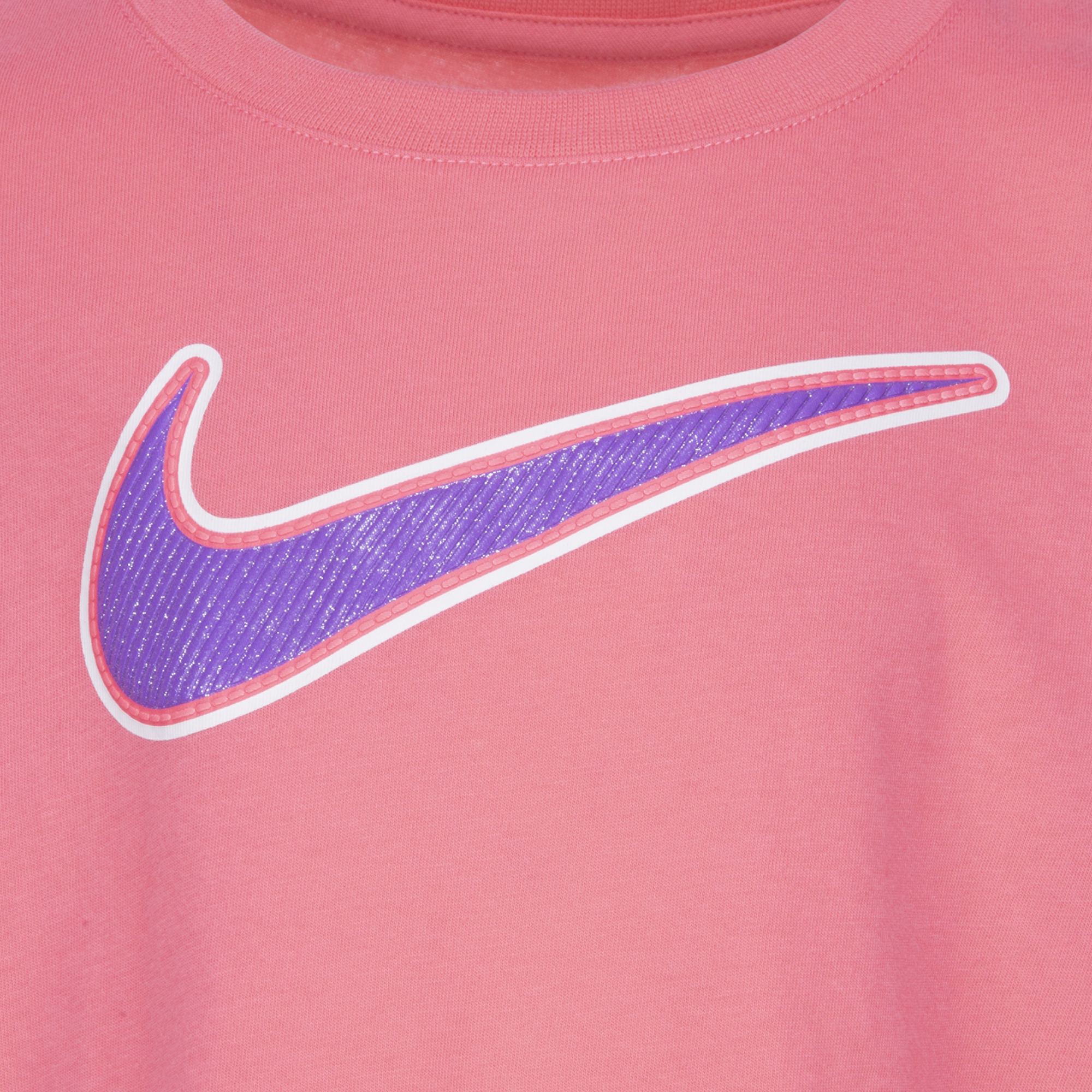 Pink on sale nike swoosh