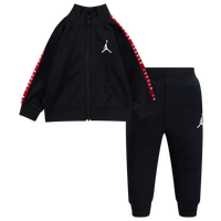 Kids jordan clearance tracksuit