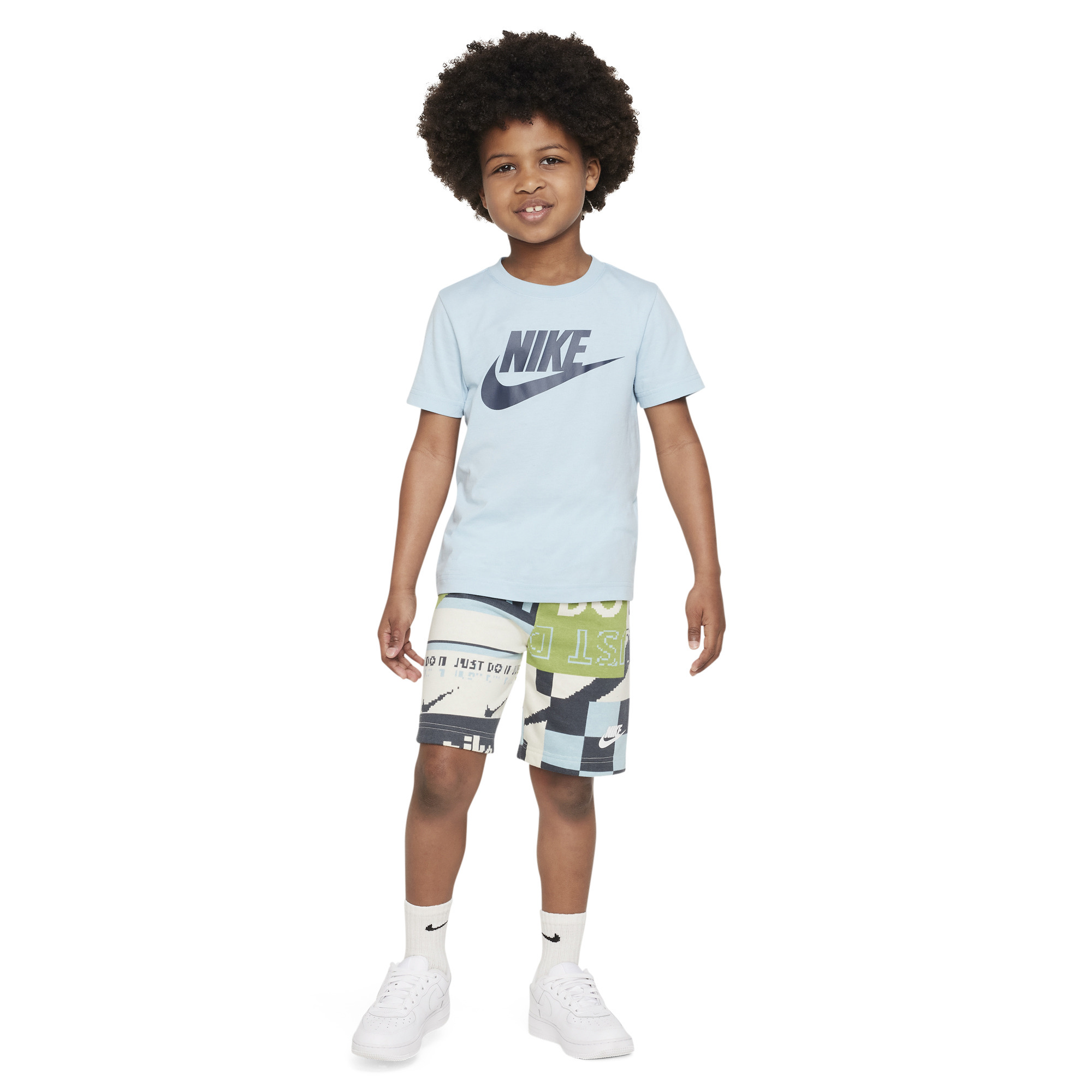 Nike on sale lifestyle shorts