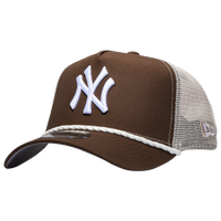 Brown/White