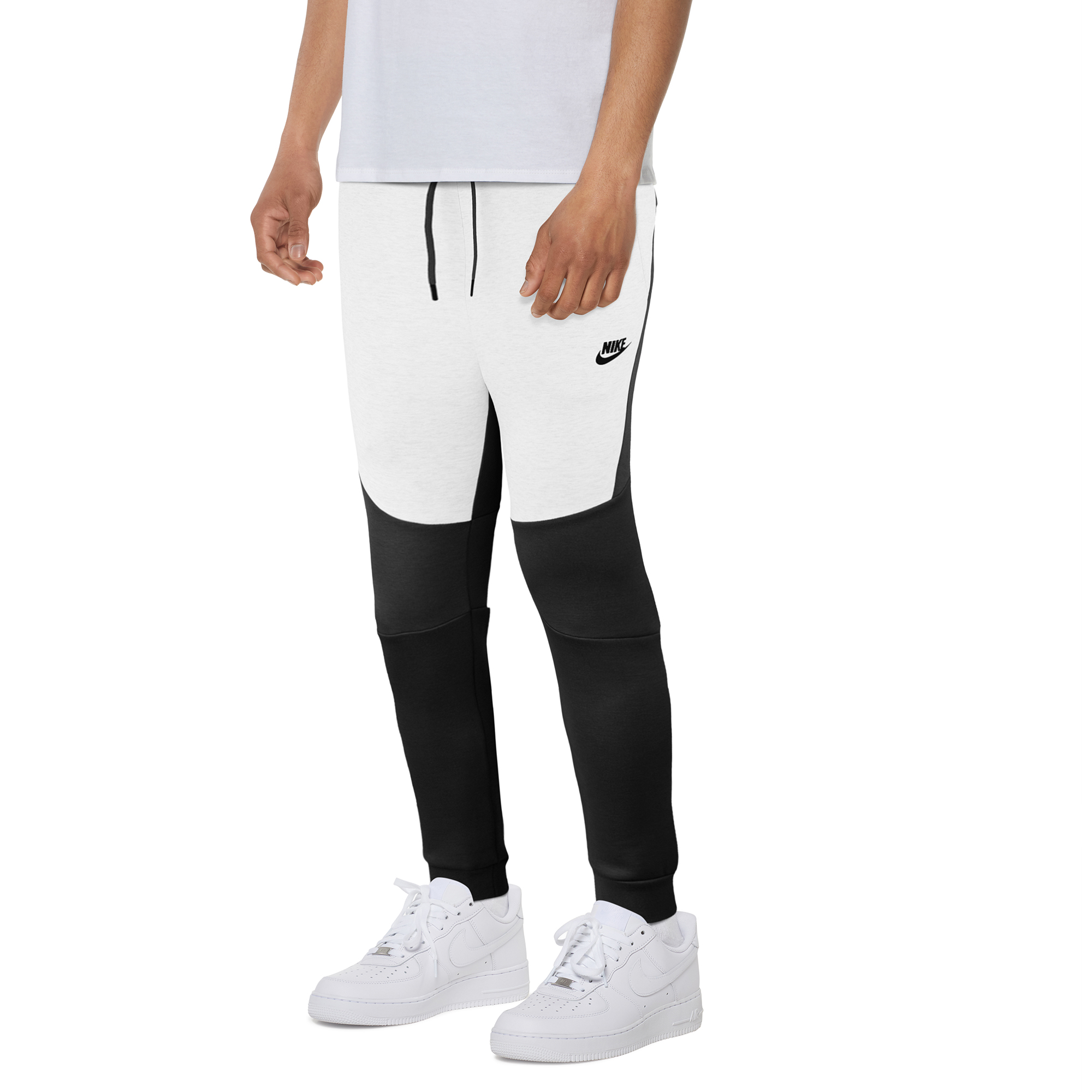 nike joggers foot locker