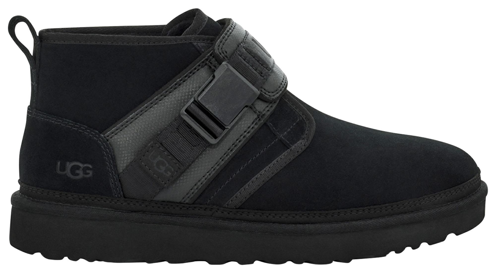 Uggs for shop men footlocker