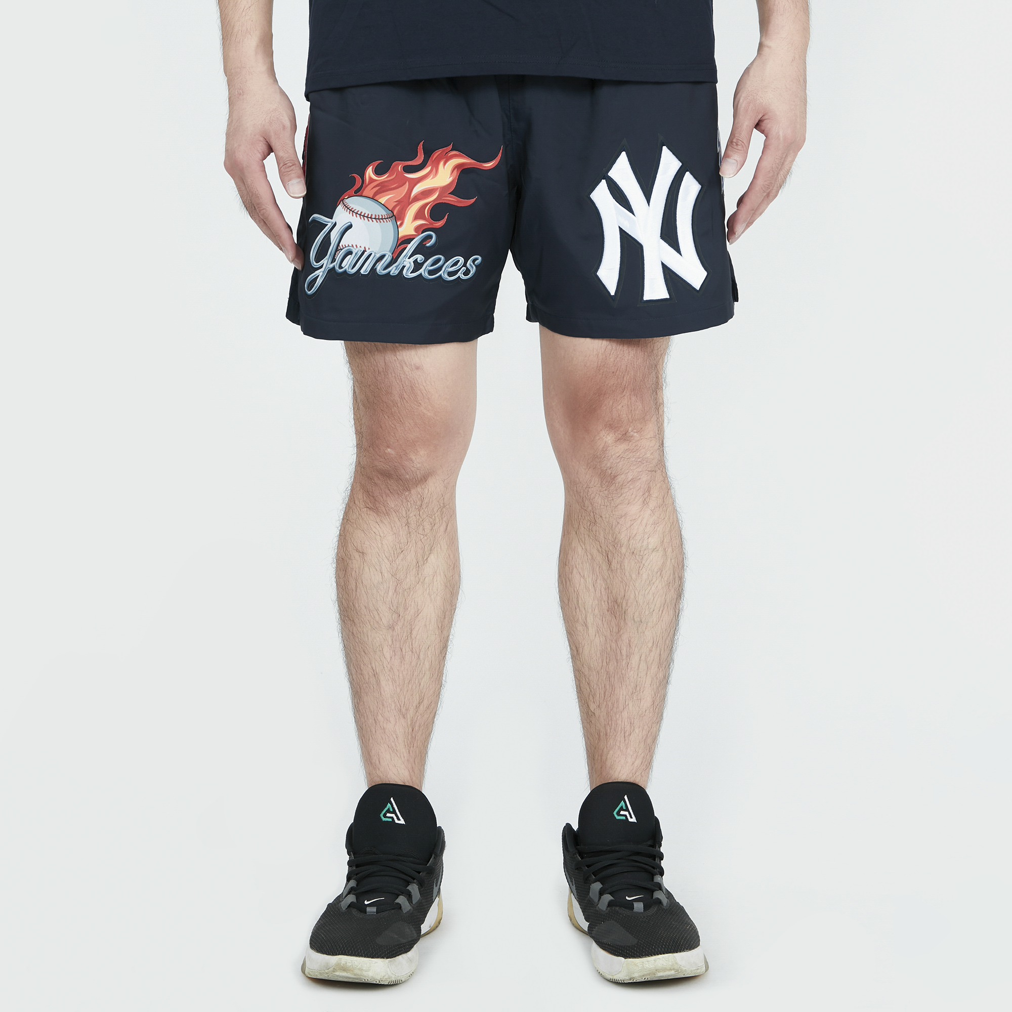 Men's New York Yankees Pro Standard Navy Team Shorts