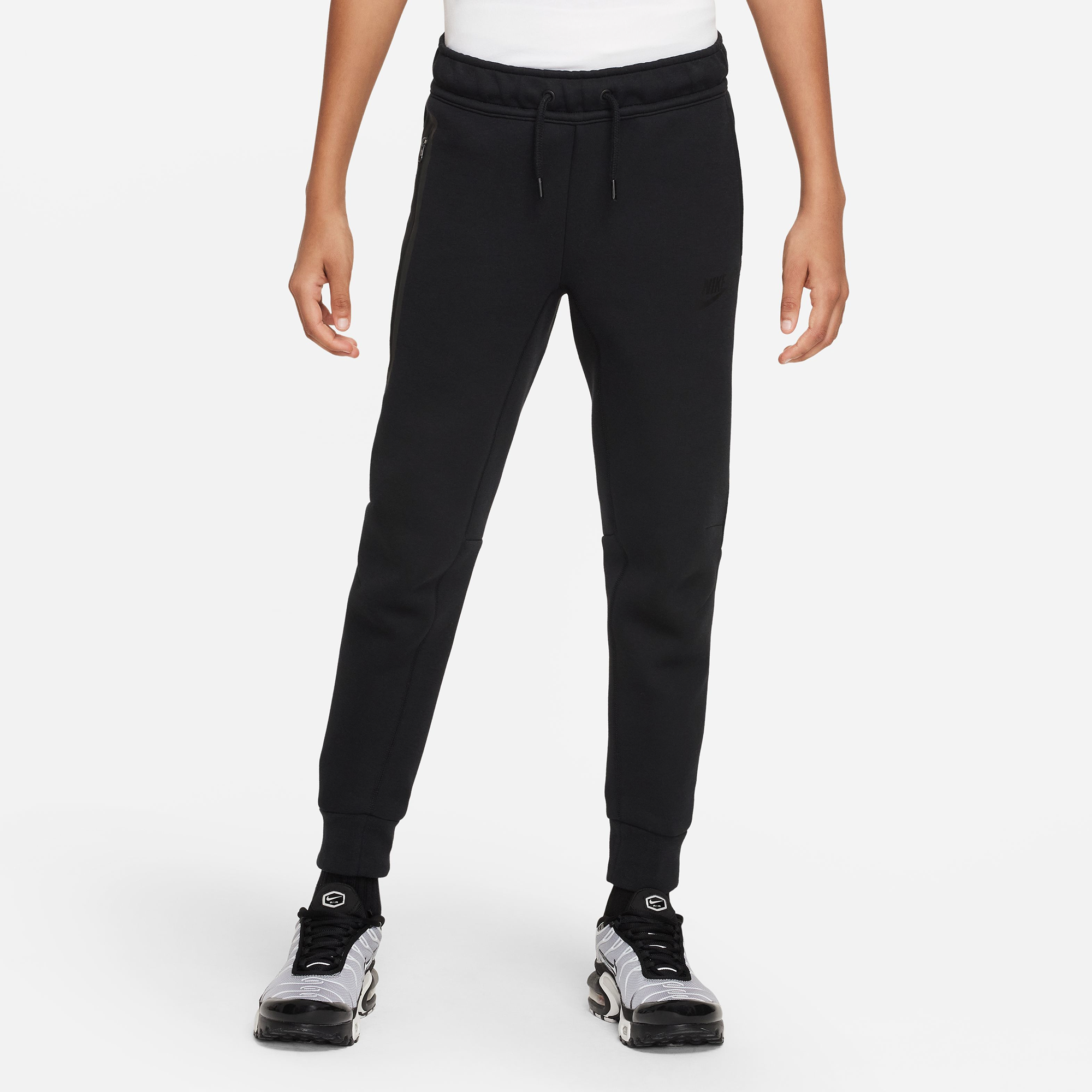 Nike black fleece pants hotsell