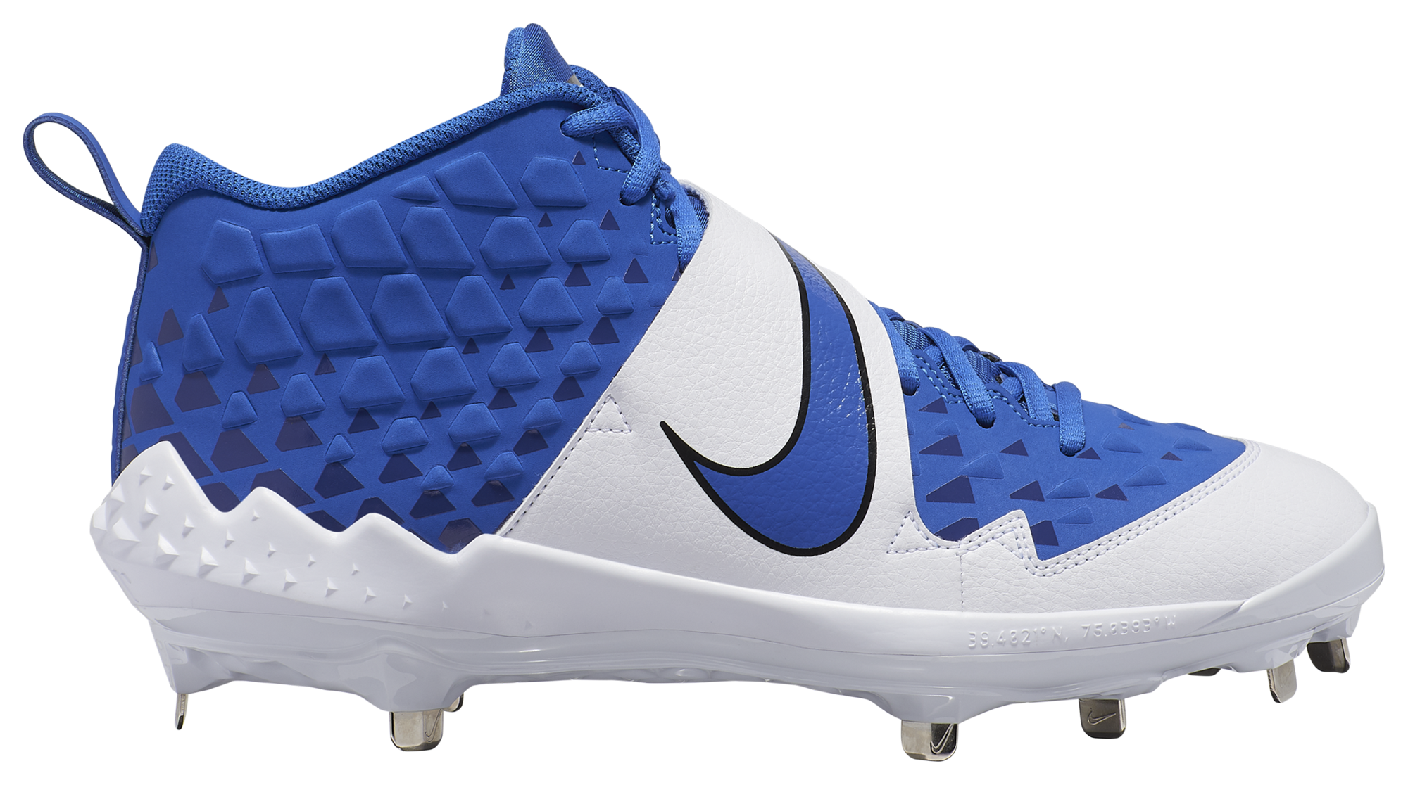 football cleats at foot locker