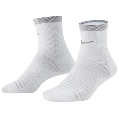 Nike Spark Lightweight Running Ankle Socks In White/reflective Silver