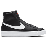Black/Sail/White