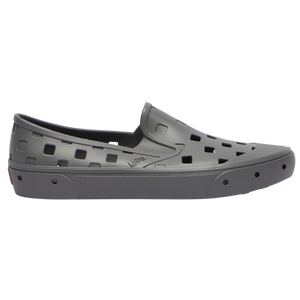 foot locker slip resistant shoes