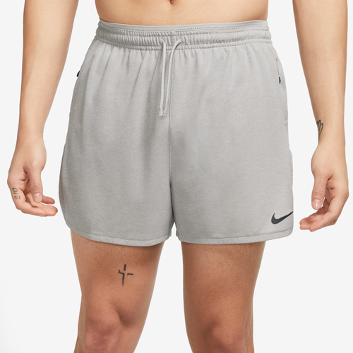 

Nike Mens Nike Dri-FIT Rundvn Stride 4" Shorts - Mens Light Iron Ore/Silver Size XL