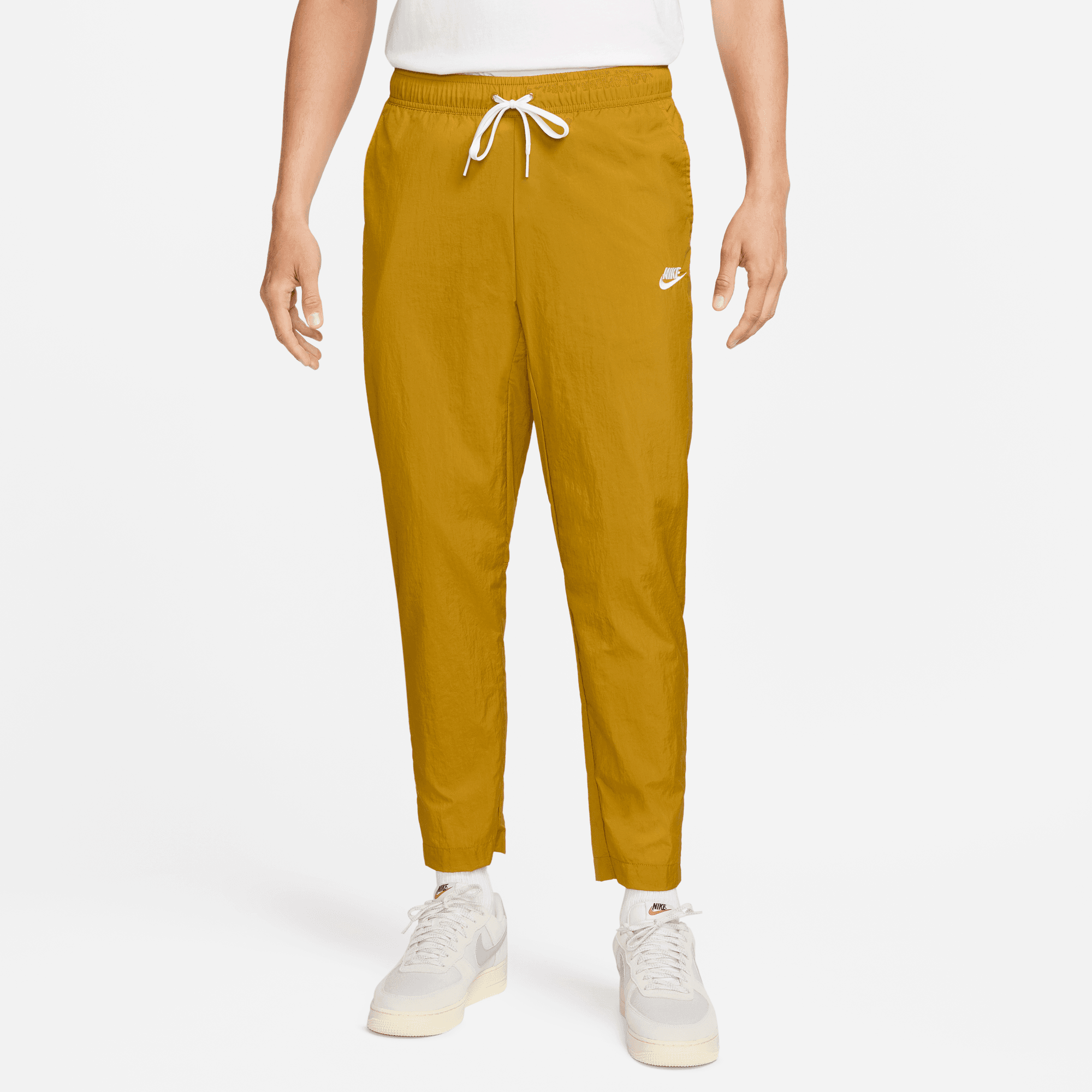 Nike team woven pants hotsell